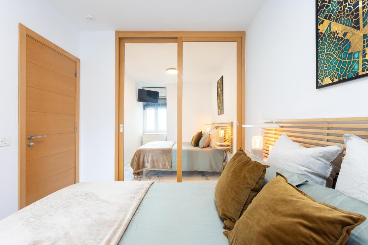 Cozy 1St Sea Line Apartment In The Quiet Area Los Cristianos  Bagian luar foto